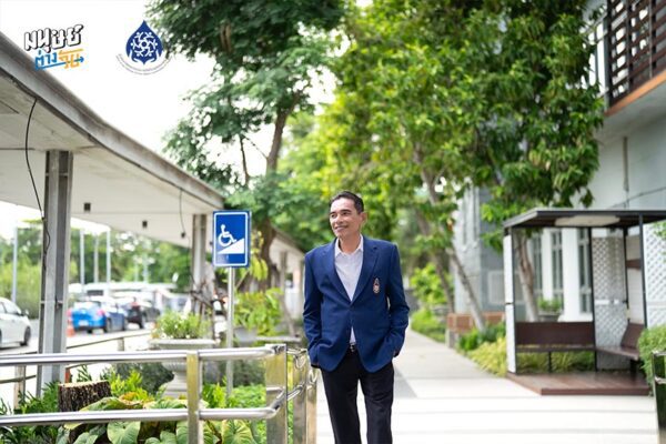 เกิดดี อยู่ดี แก่ดี และตายดีที่บึงยี่โถ เทศบาลเมืองที่เชื่อว่าคนทุกวัยมีสิทธิและมีค่าเท่าเทียมกัน จนได้รับรางวัลระดับเอเชีย