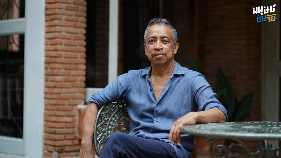 สำรวจความฝันกับ 64 ฤดูชีวิตของมาโนช พุฒตาล นักเล่าเรื่องที่มีดนตรีเป็นสื่อนำ